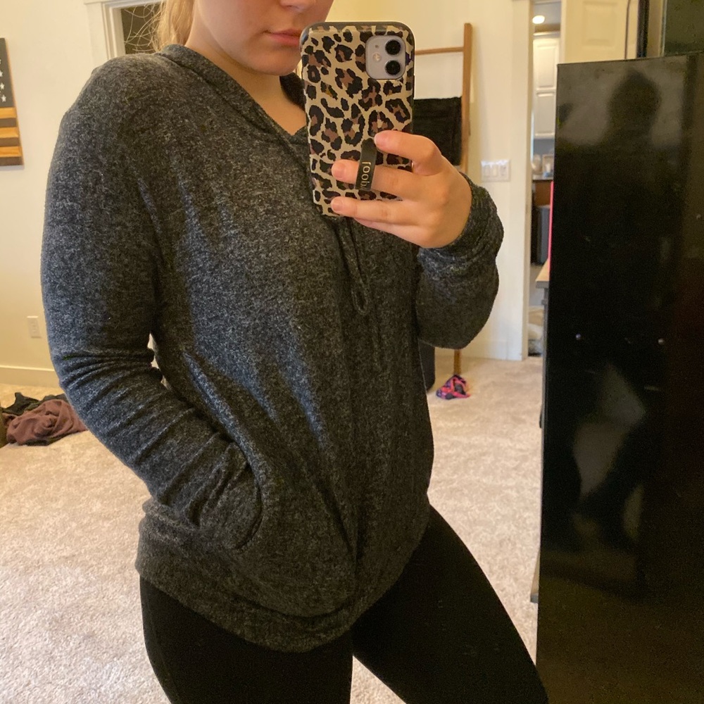 Hooded sweater